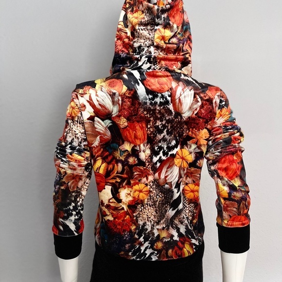 NWT WOMEN VELOUR TRACKSUIT SET JACKET/BLACK PANTS FLORAL PRINT LOUNGEWEAR HOODED - Picture 11 of 11